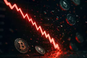 Why Are Altcoins Crashing in 2025? 7 Proven Reasons Investors Must Know